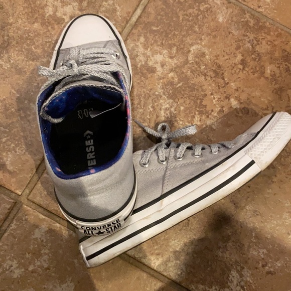 Grey low rise converse - Picture 3 of 3